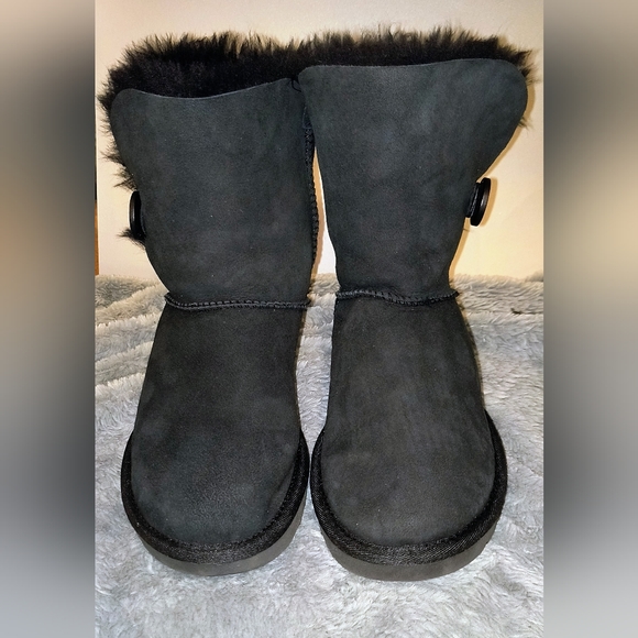 UGG Bailey Button Boots - Picture 3 of 6